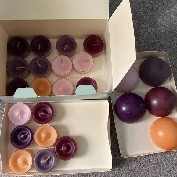 Large Wax Warmer and Candle Lot - Picture 8 of 13